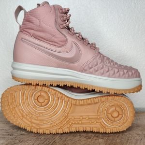 Nike Women's Lunar Force 1 Pink Tan Duckboot 🦆